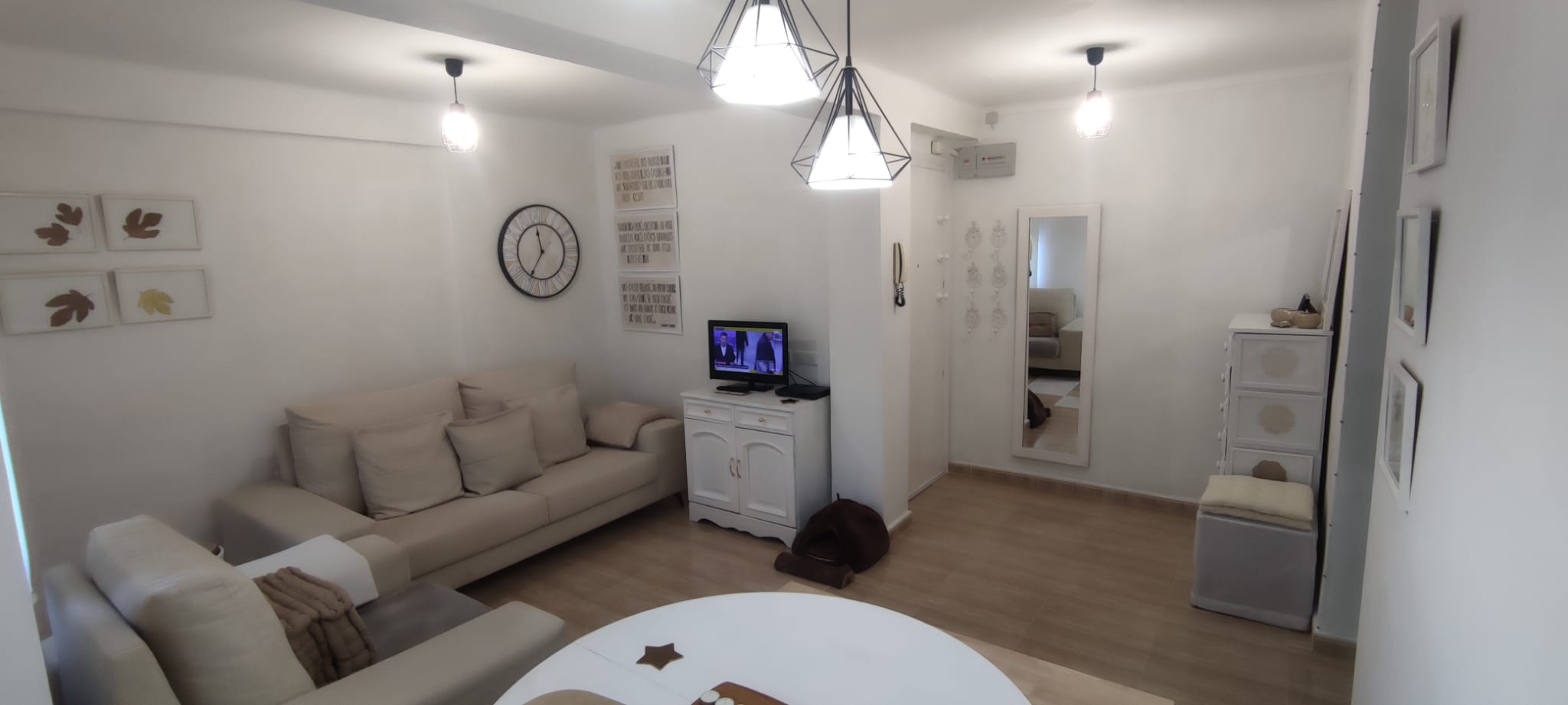 8606cc3b-fdaa-4d54-9354-ec072e703b36